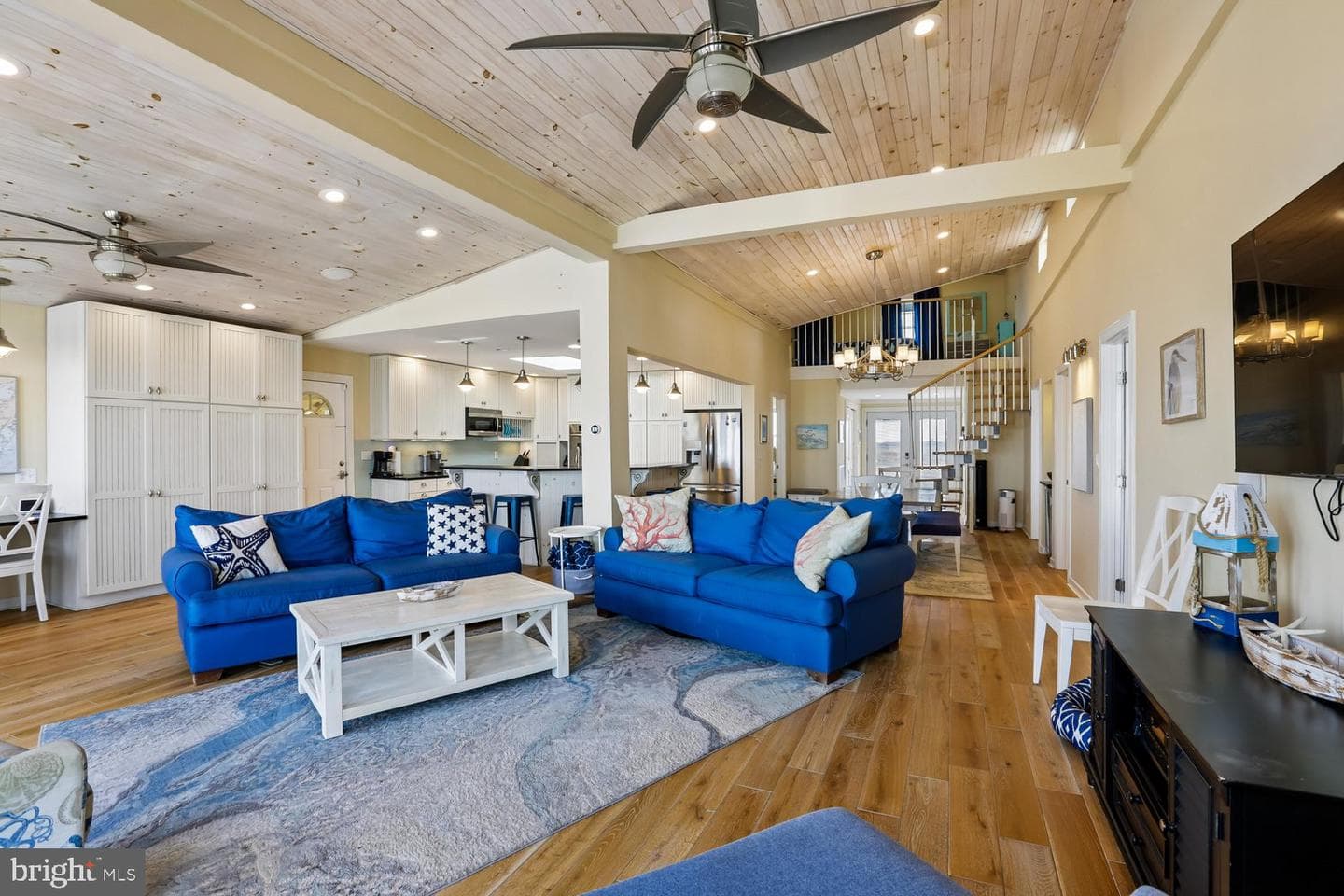 8034 Riverview Road photo 15