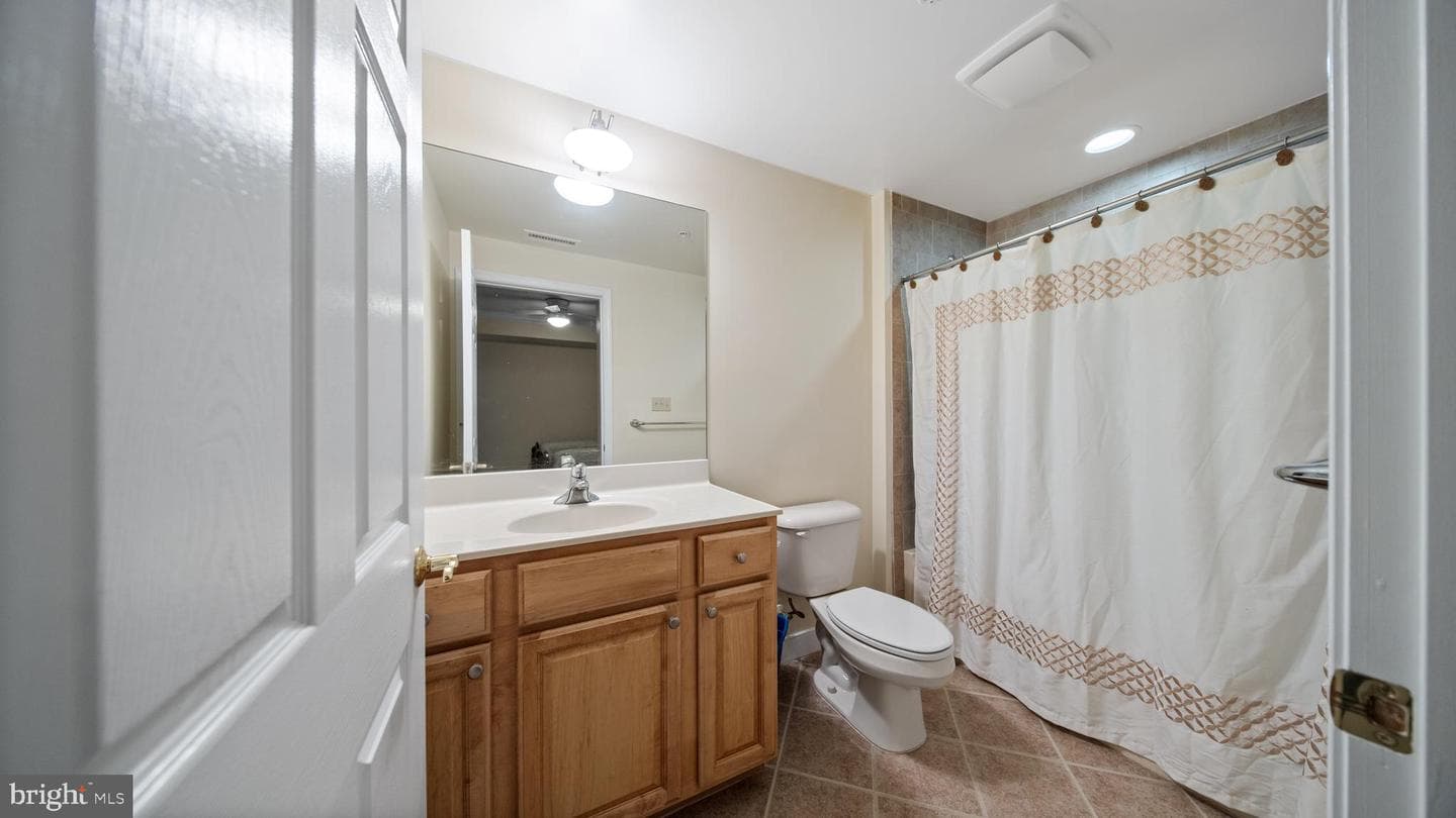 1021 W. Main Street #202 photo 30