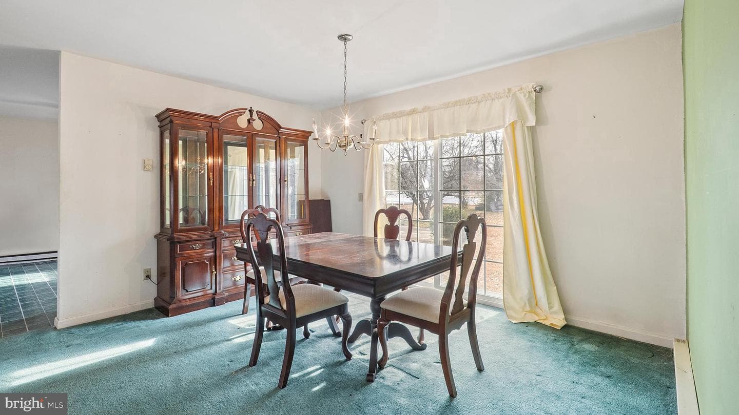 34157 Somerset Rd photo 12