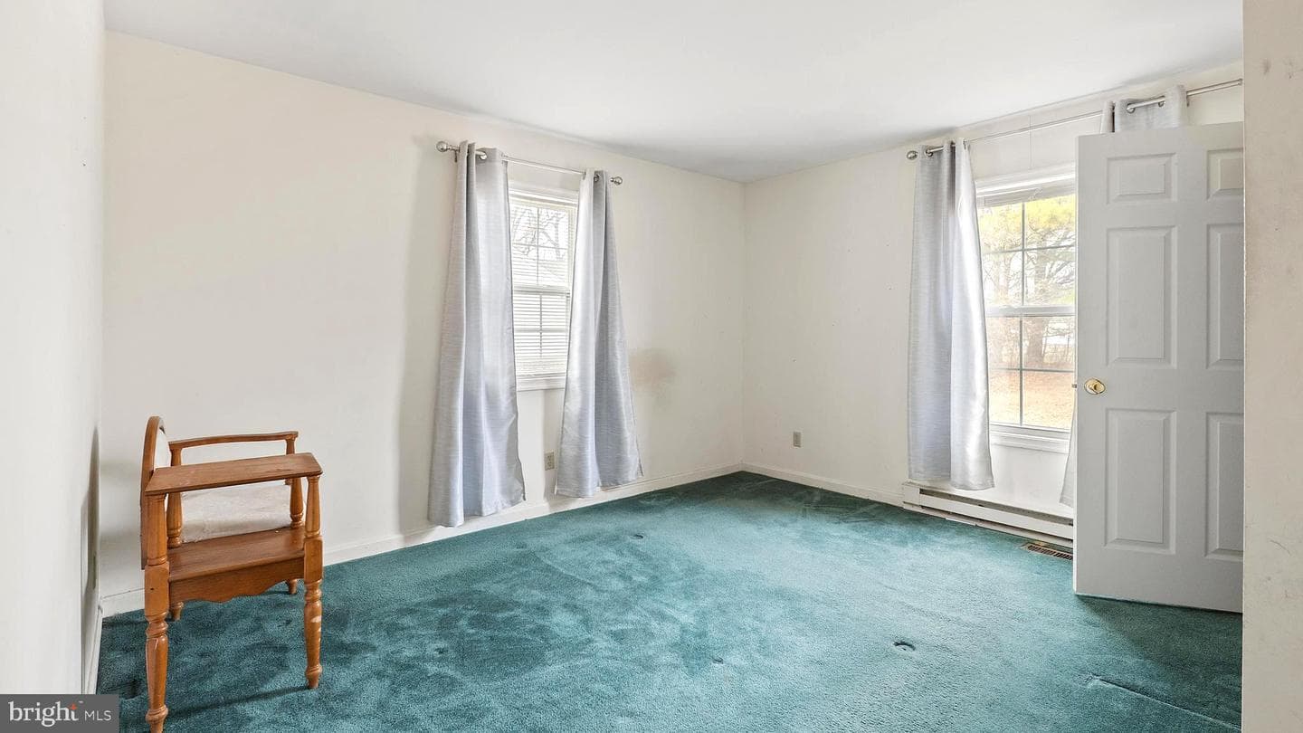 34157 Somerset Rd photo 14
