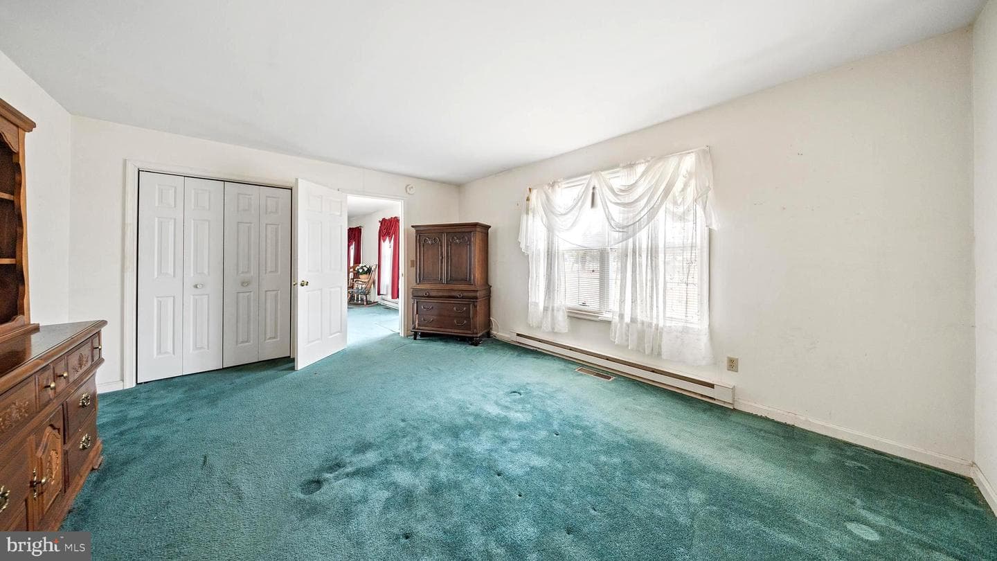 34157 Somerset Rd photo 18