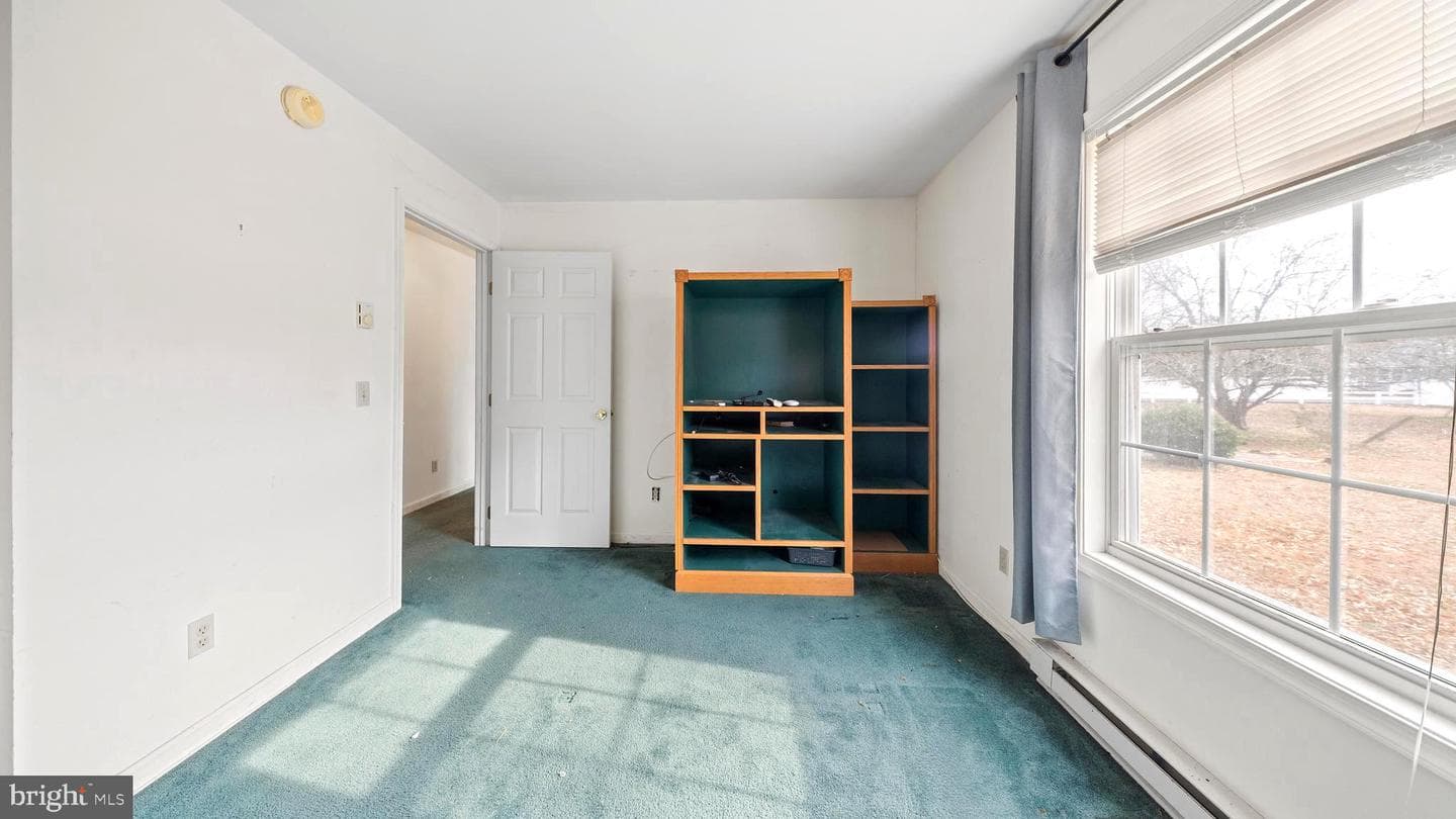 34157 Somerset Rd photo 20