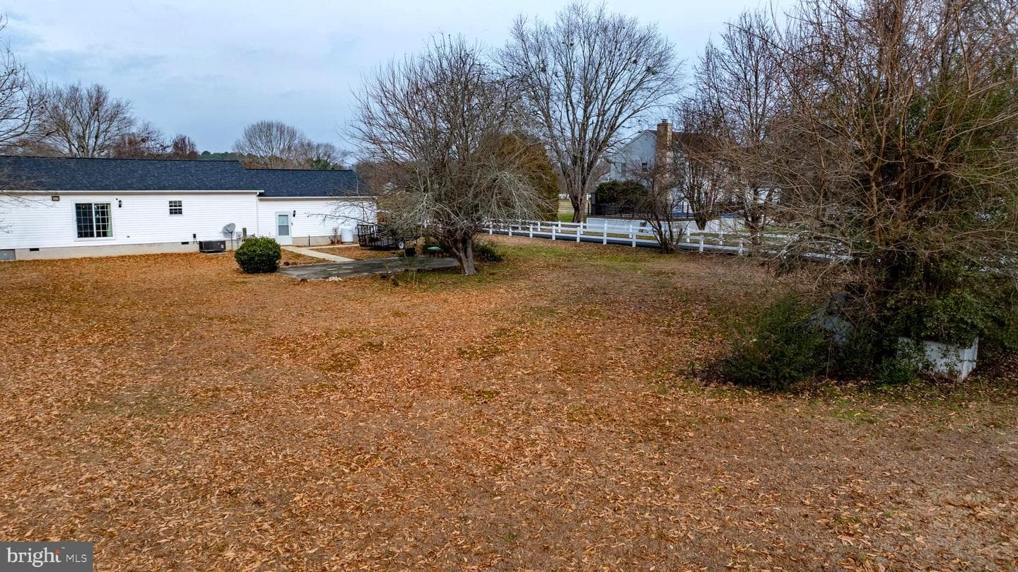 34157 Somerset Rd photo 40