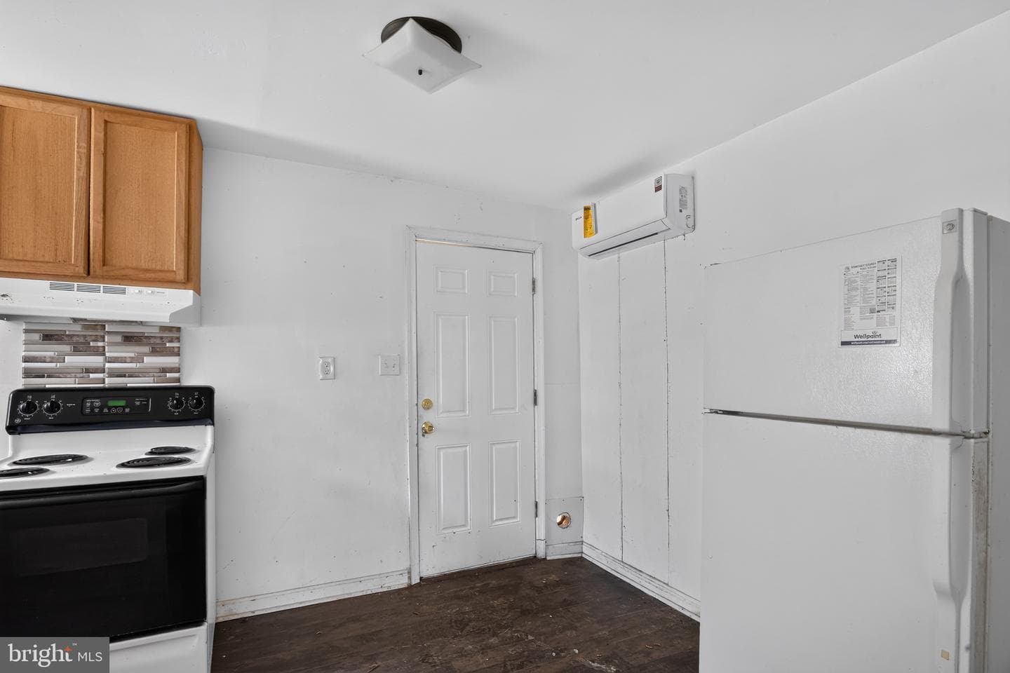 29564 Deal Island Road W photo 17