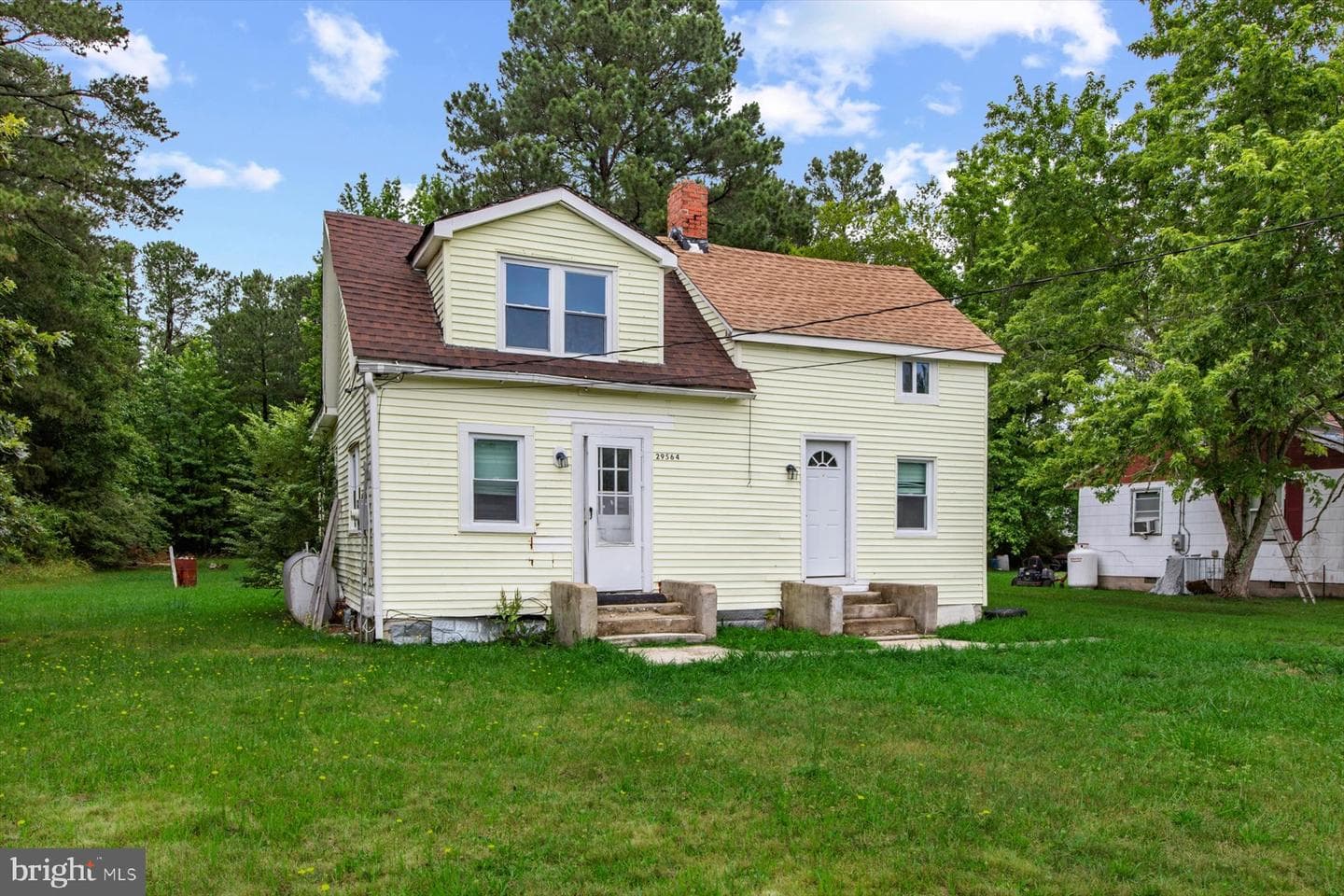 29564 Deal Island Road W photo 3