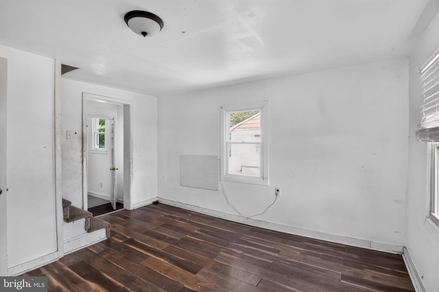 29564 Deal Island Road W photo 8