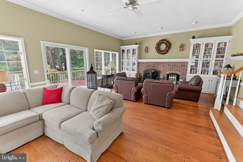 30124 Peggy Ln photo 16