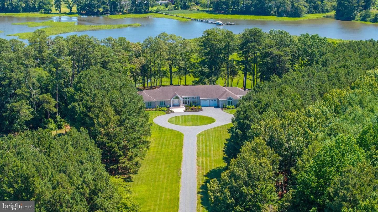 14265 Melody Drive photo 3