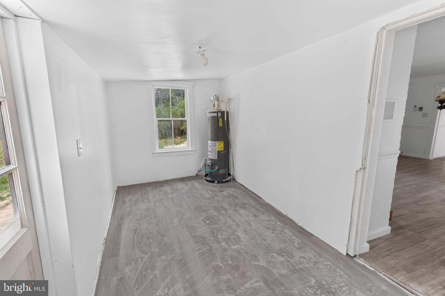 272 S Somerset Avenue photo 26