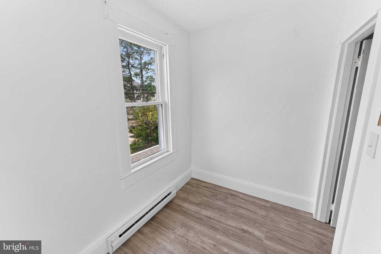 272 S Somerset Avenue photo 33