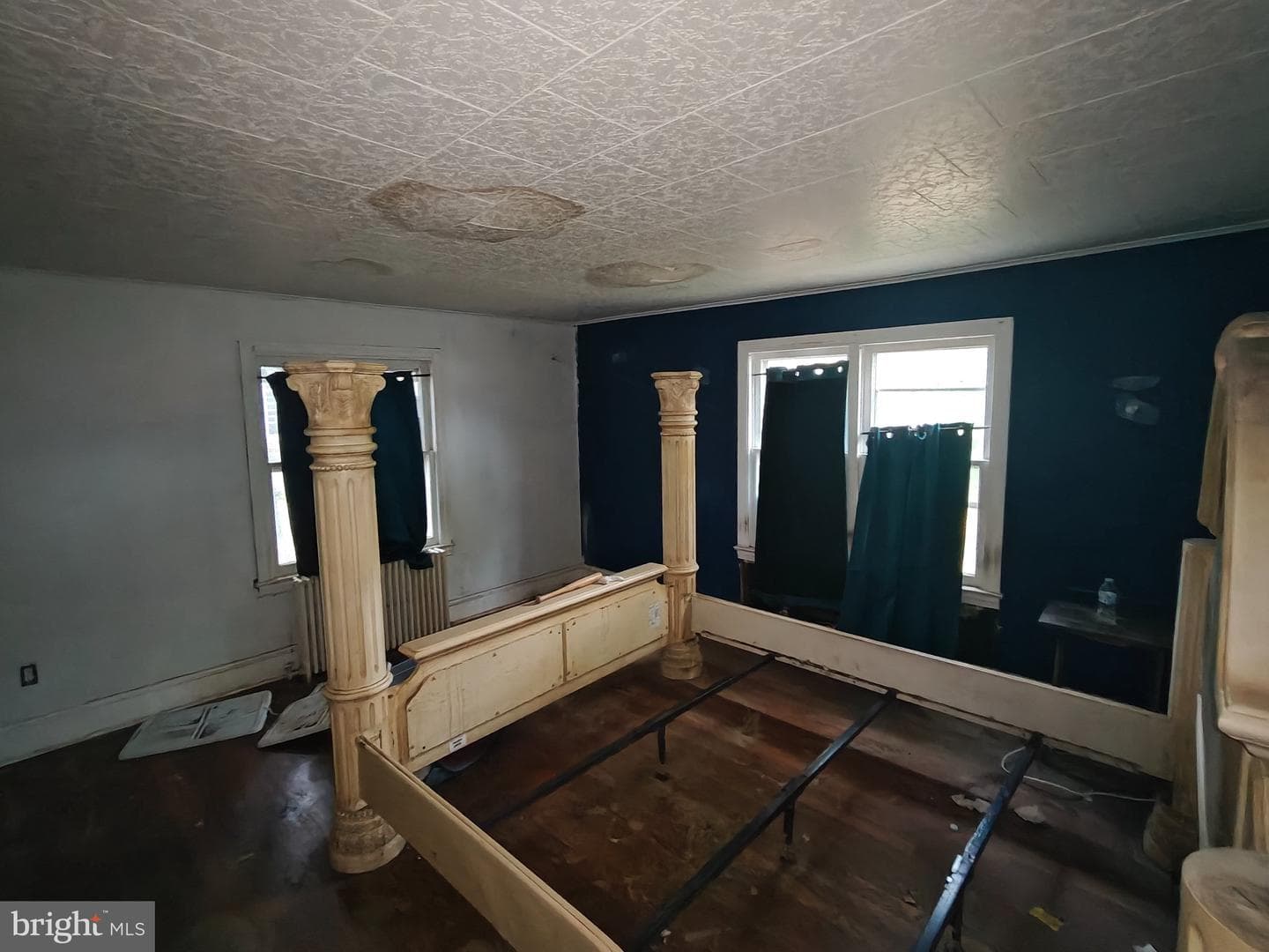 103 S Somerset Avenue photo 31