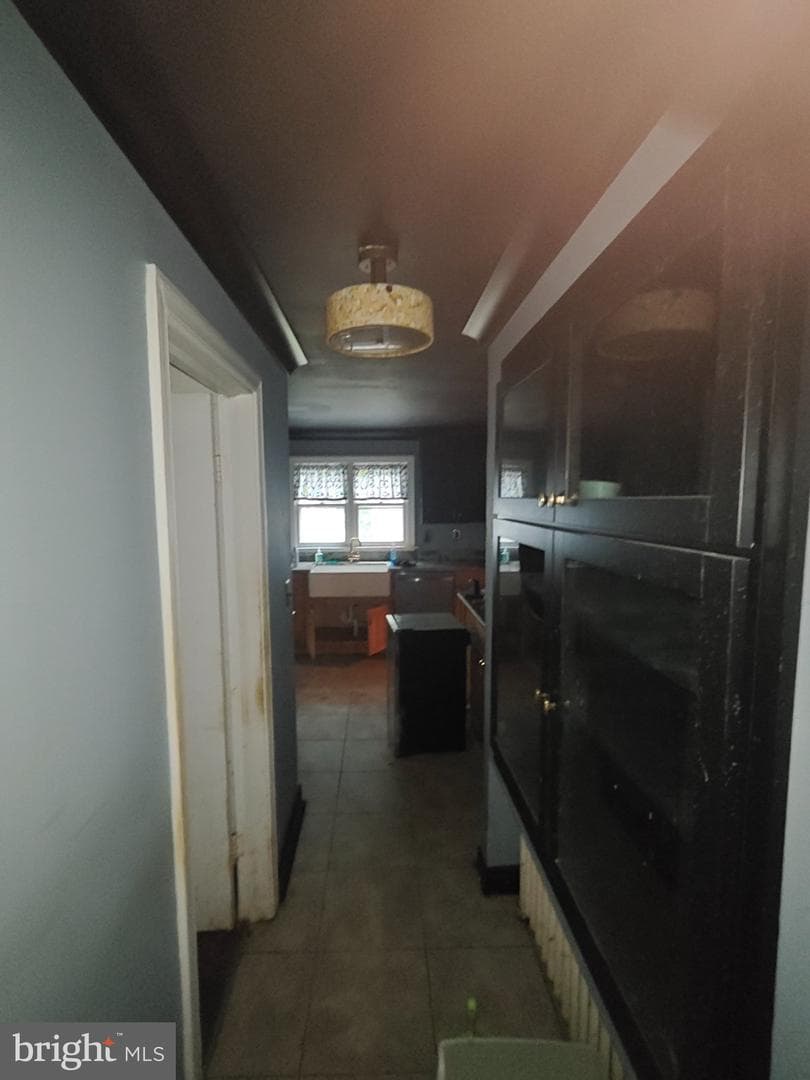 103 S Somerset Avenue photo 40