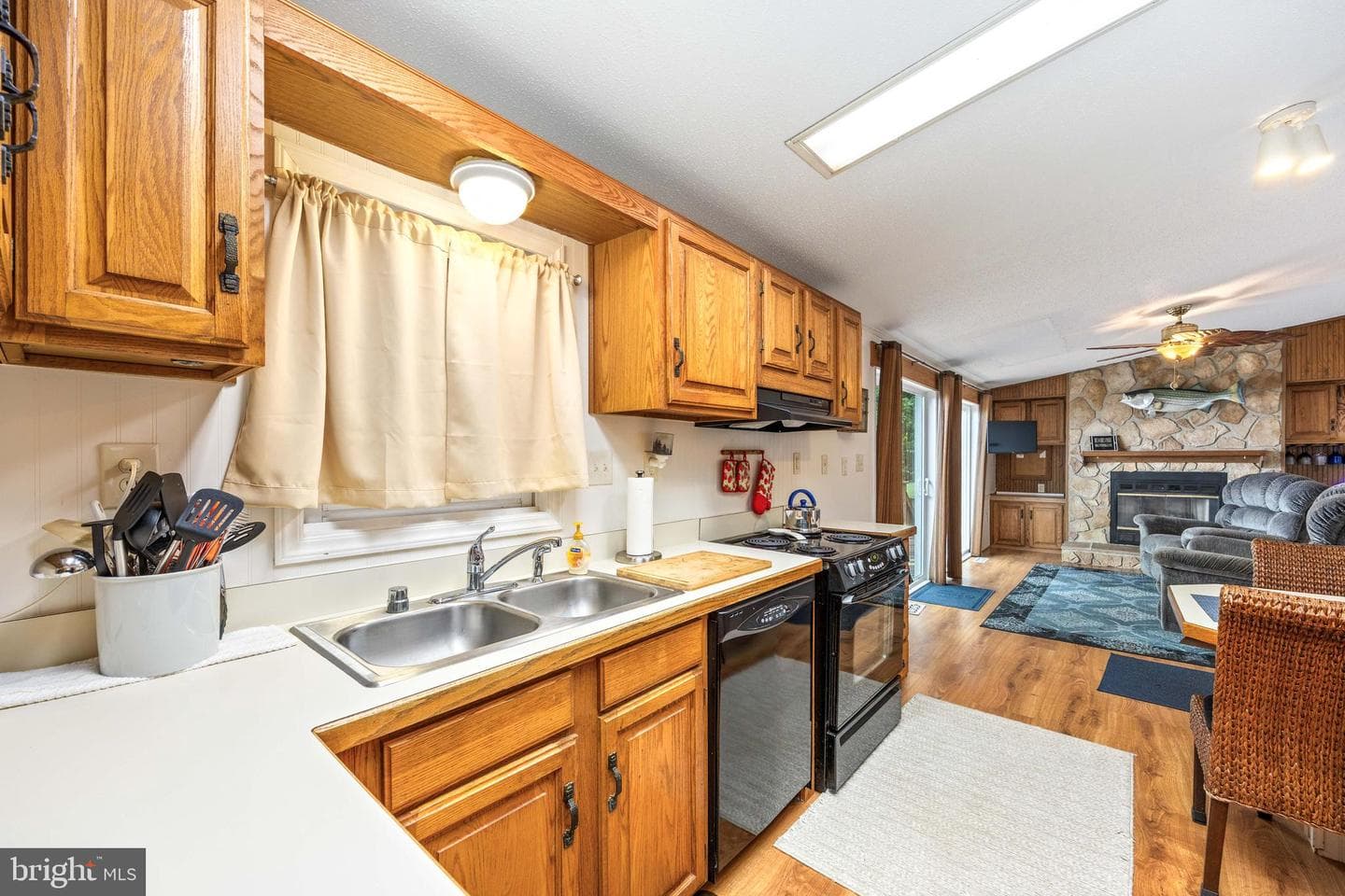 7940 Riverview Road photo 18