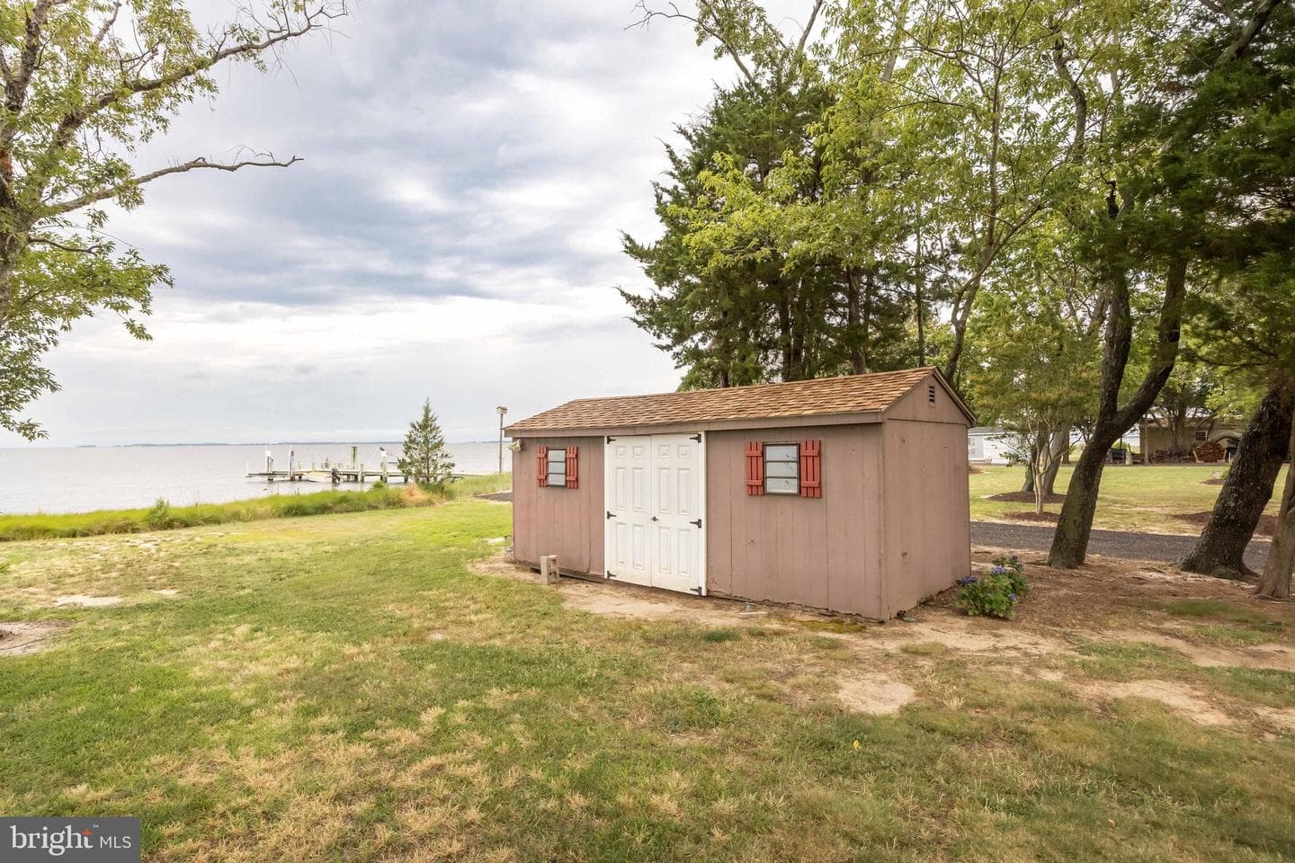 7940 Riverview Road photo 71