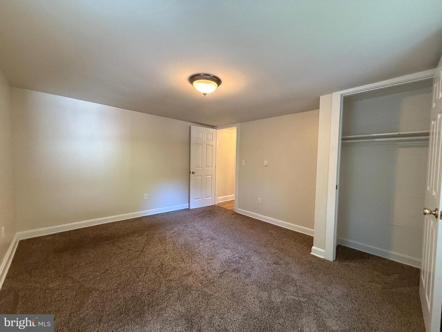 8130 Woods Lane photo 16