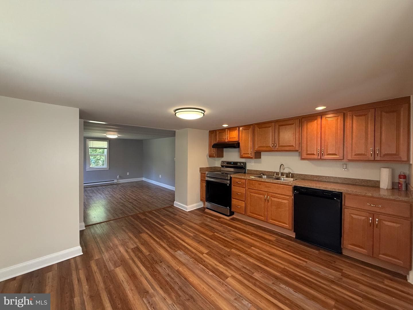 8130 Woods Lane photo 3