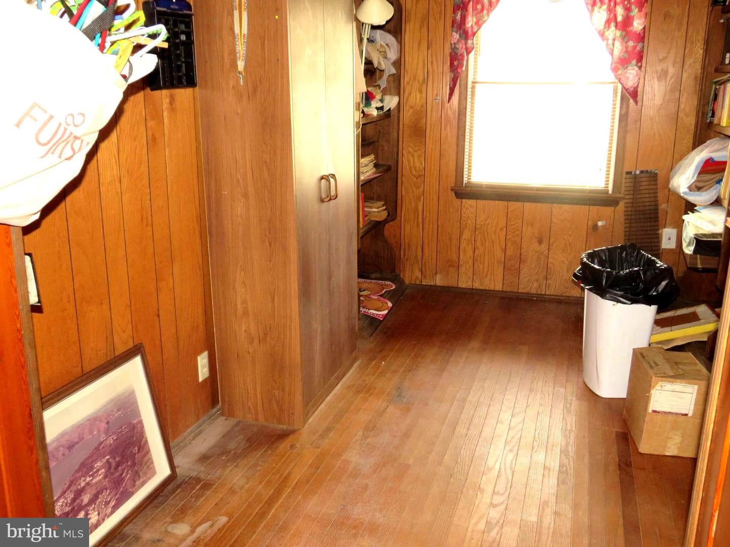 26427 Mariners Road photo 15