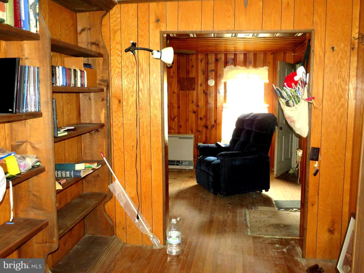26427 Mariners Road photo 16