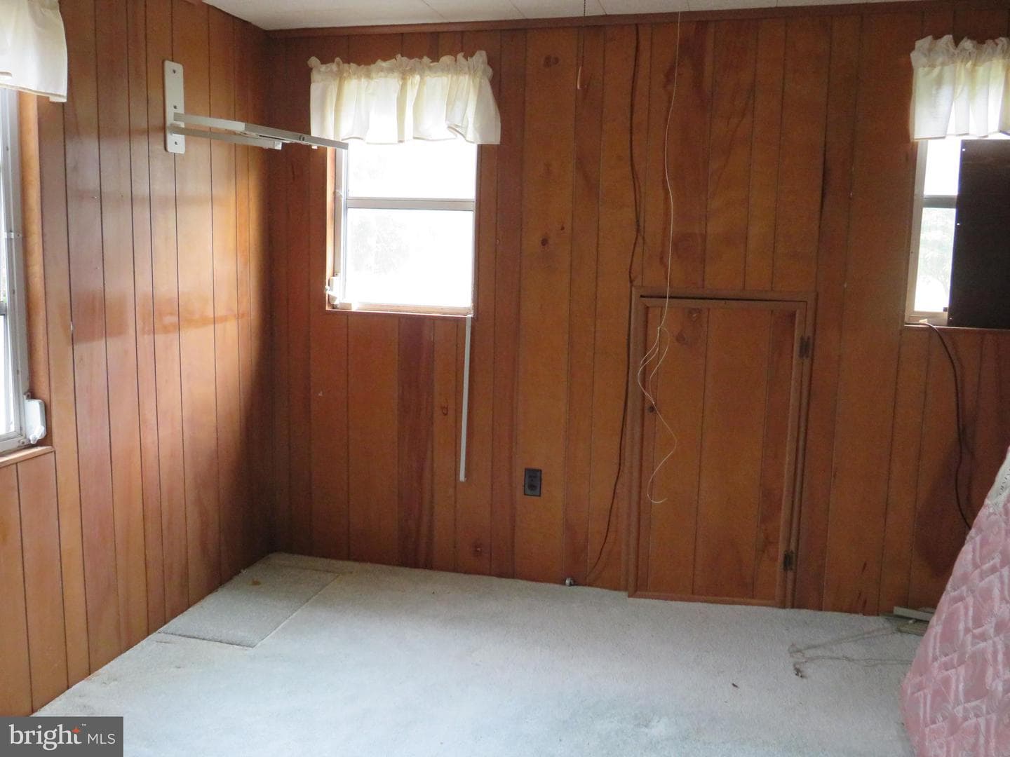 26427 Mariners Road photo 21