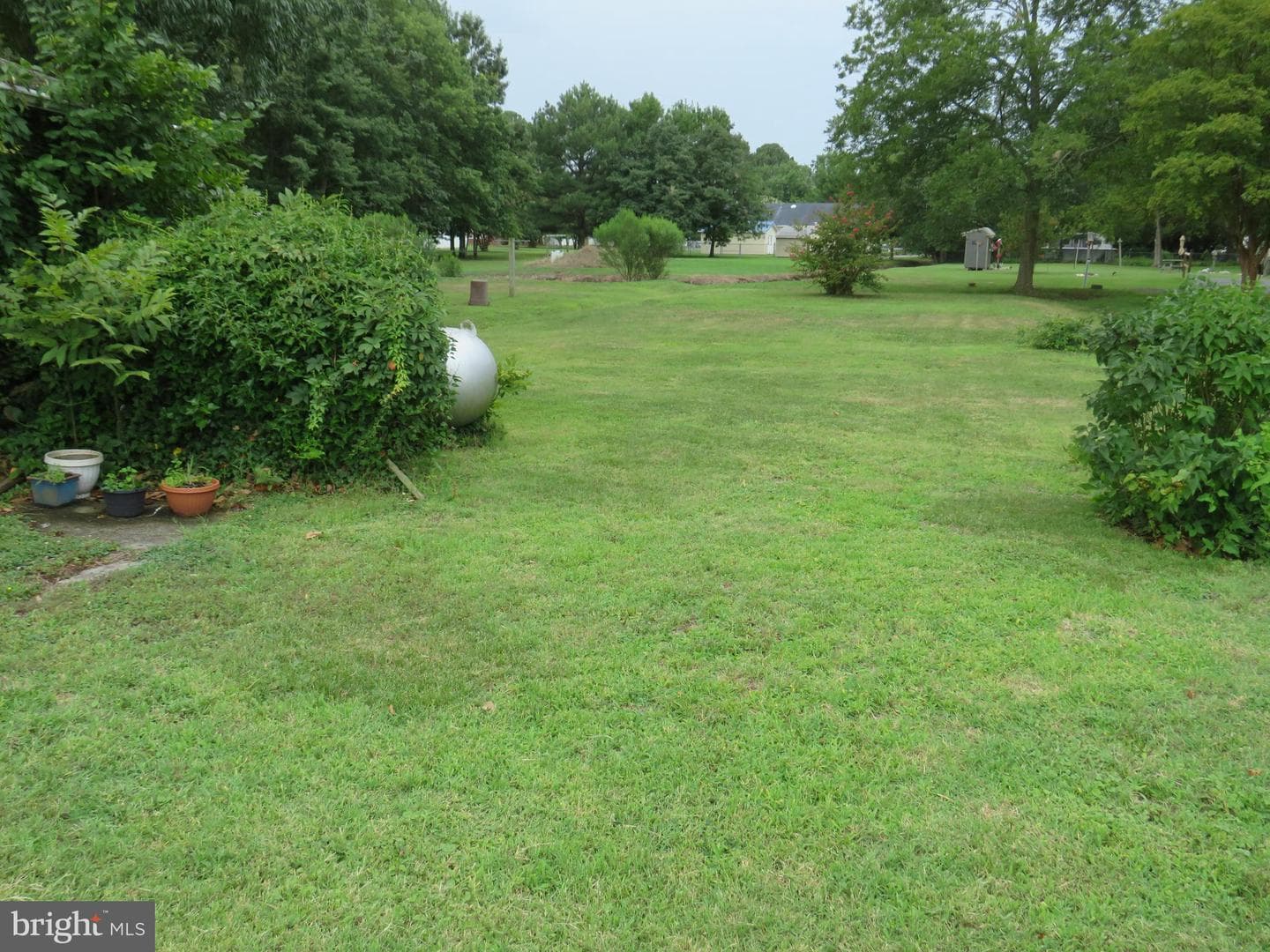 26427 Mariners Road photo 3