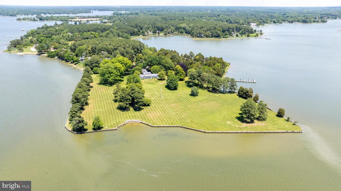 6010 Shipyard Lane, Easton