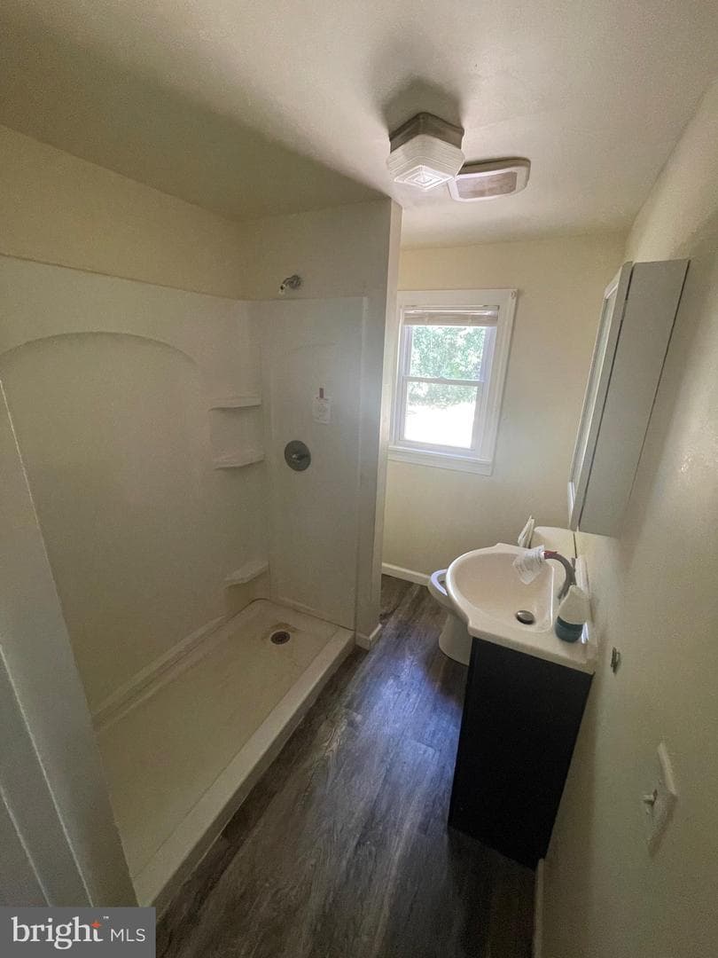 6053 Manadier Road photo 9