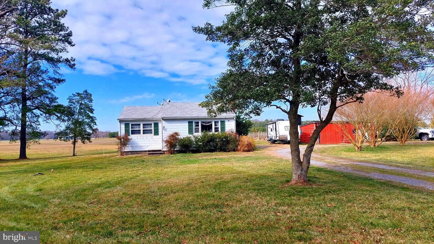 11036 Cordova Road photo 1