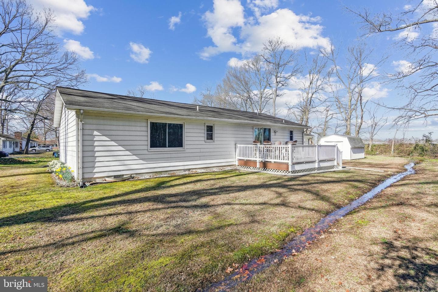 521 Hazelwood Drive photo 4