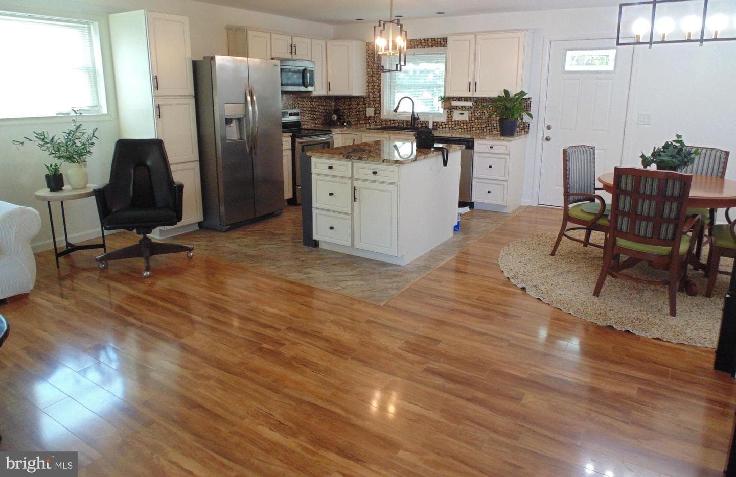 29296 Corbin Parkway photo 6