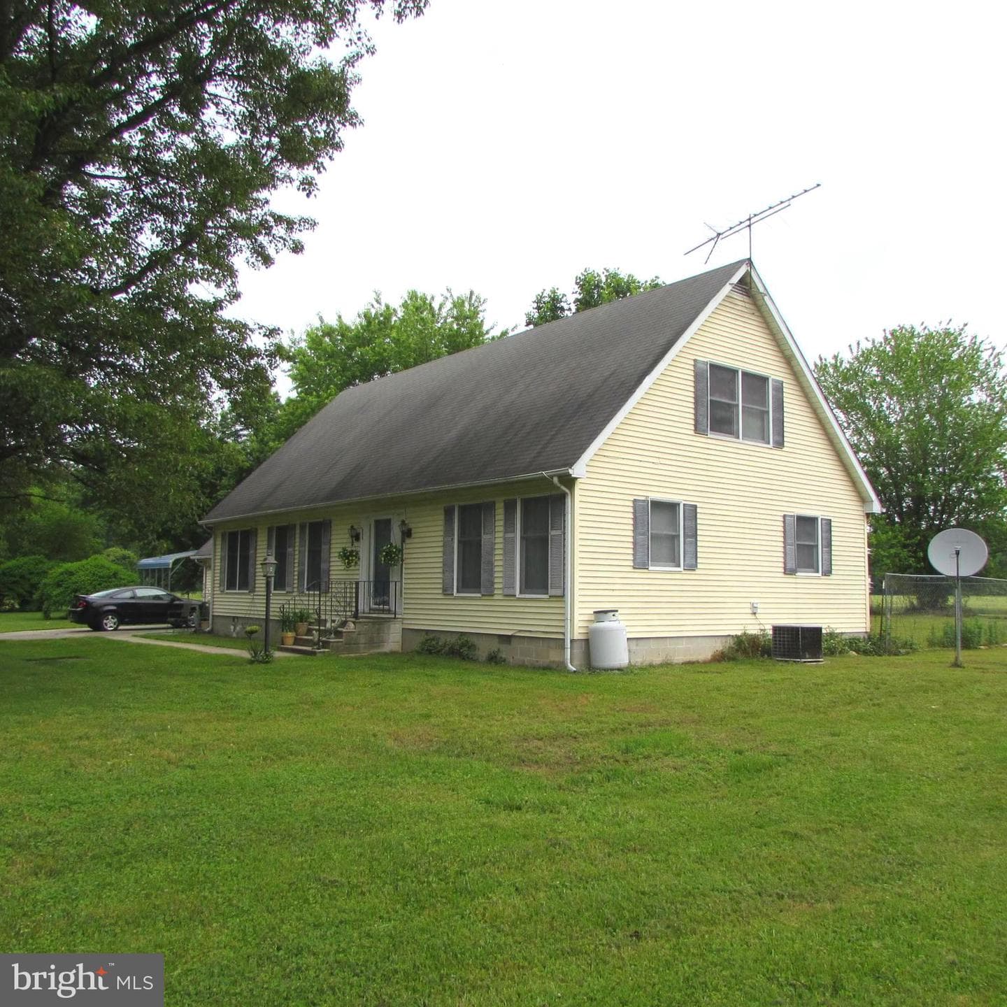 5935 Bay Acres Road photo 2