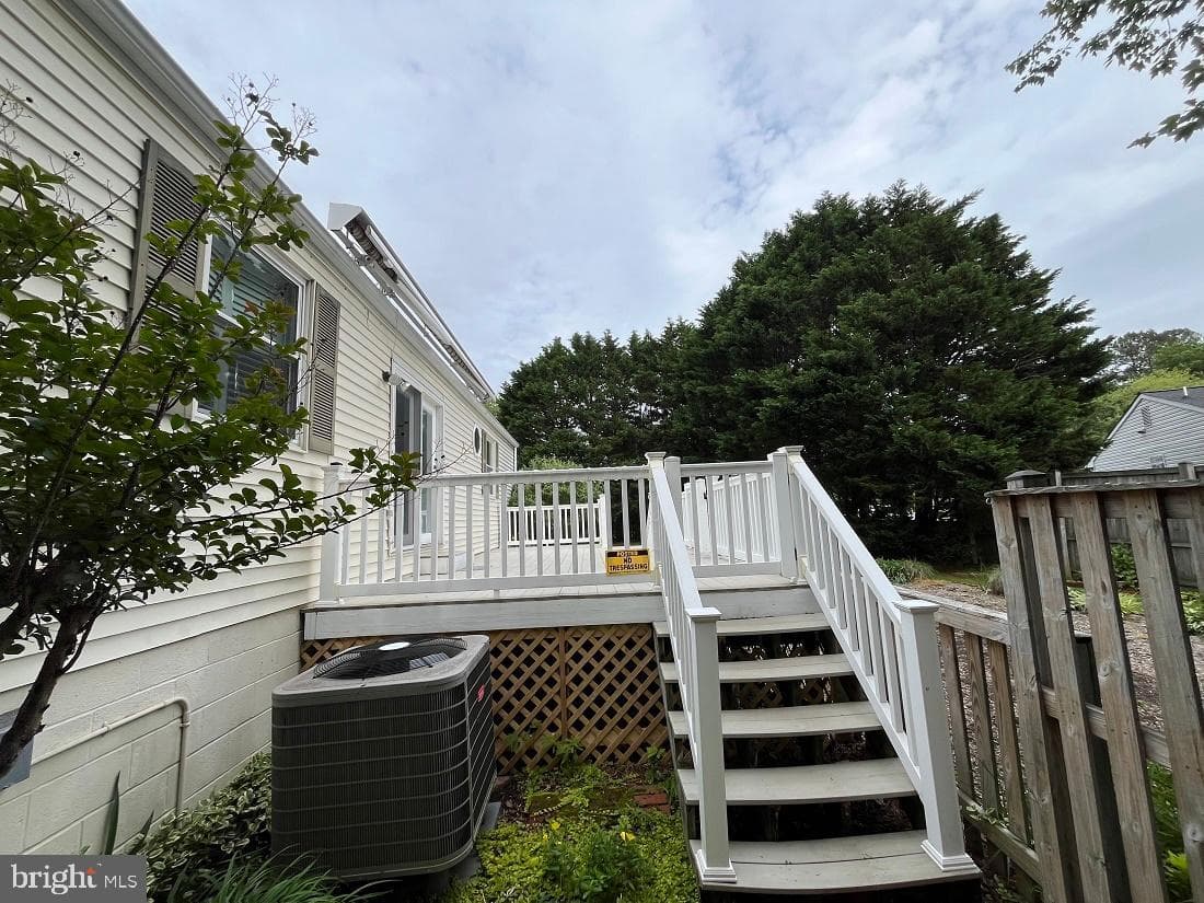 7305 Frances Street photo 15