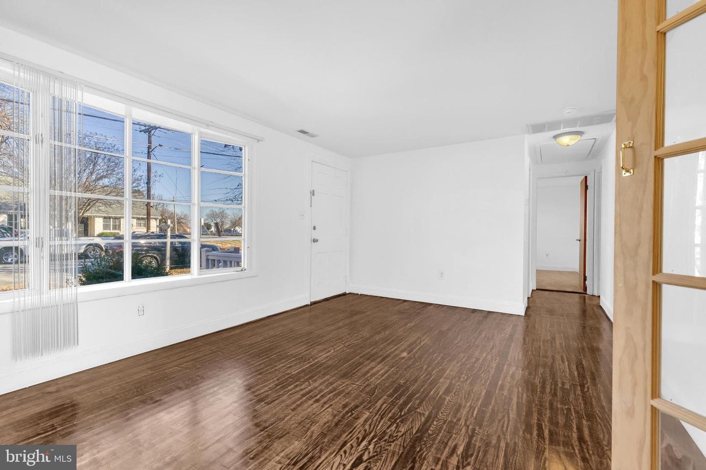 29455 Greenfield Avenue photo 15