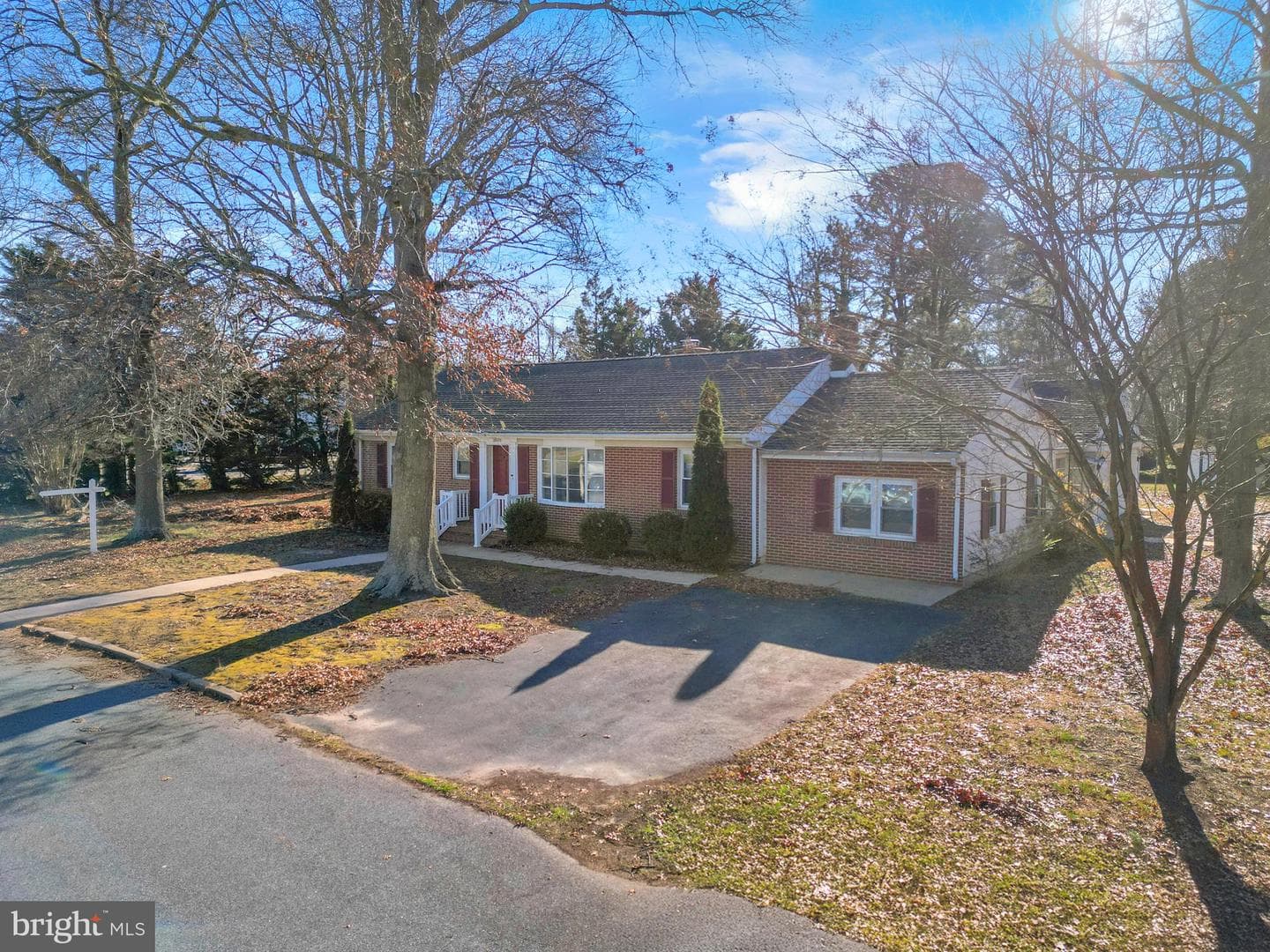 29455 Greenfield Avenue photo 2