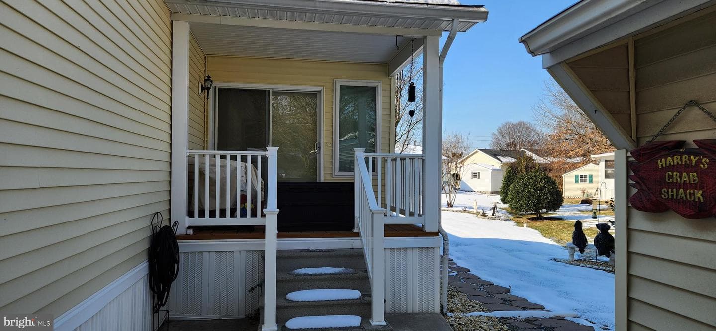 2 Kensington Dr photo 13