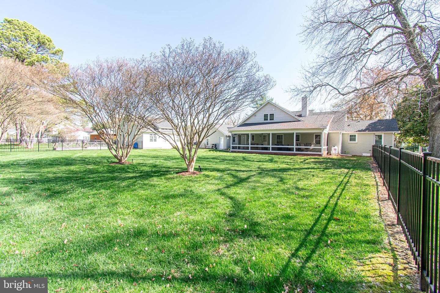 1026 Riverview Terrace photo 11