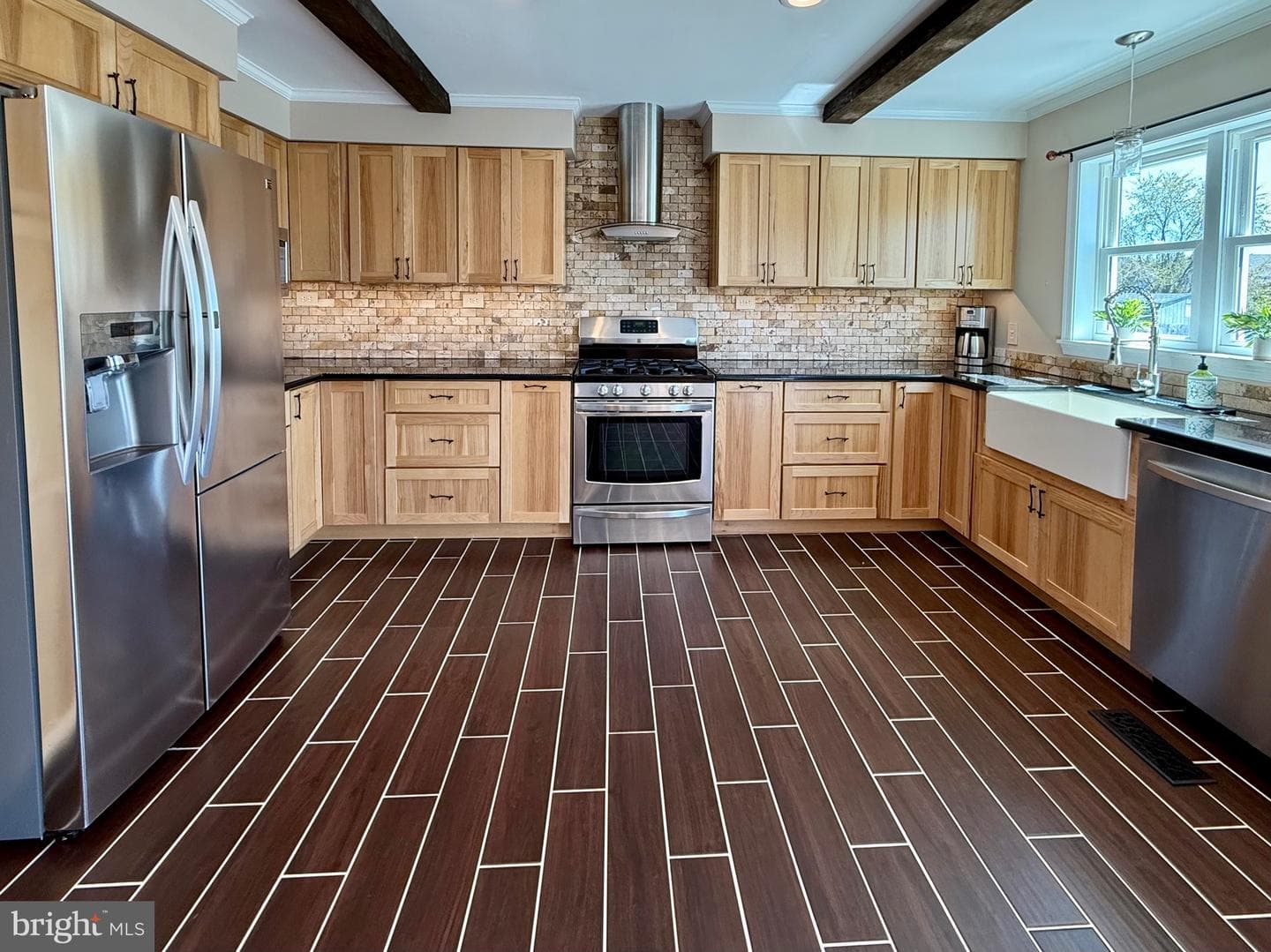 8635 Brenton Drive photo 18