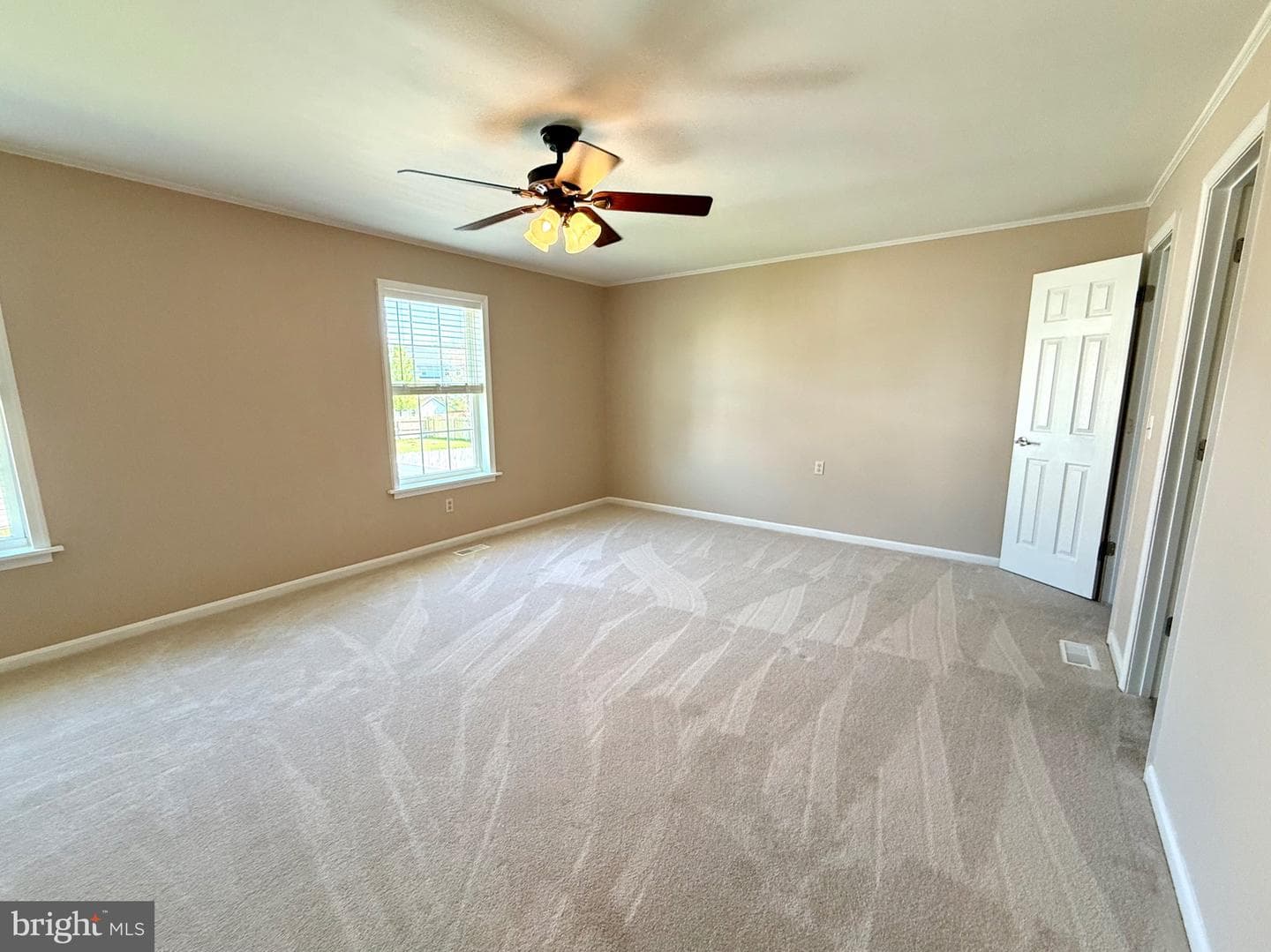 8635 Brenton Drive photo 26
