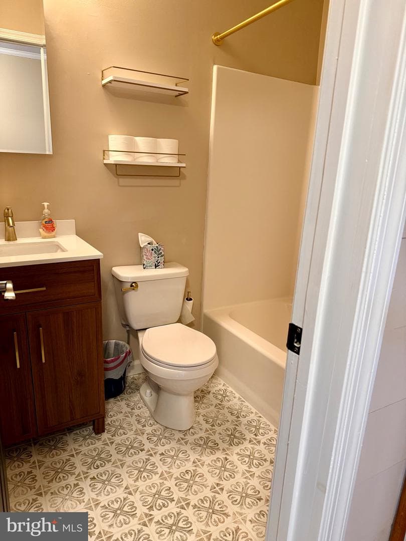 8635 Brenton Drive photo 34
