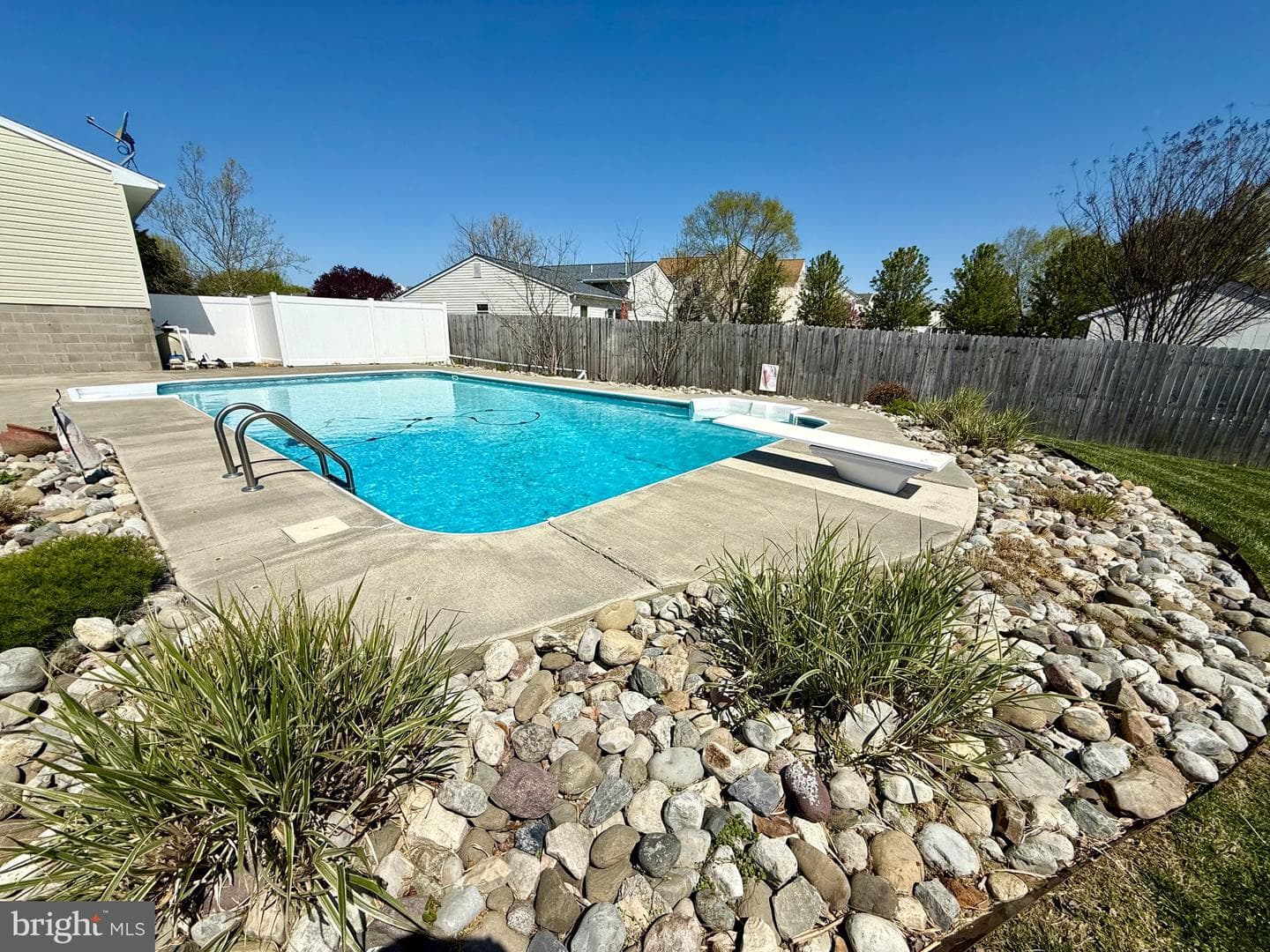 8635 Brenton Drive photo 7