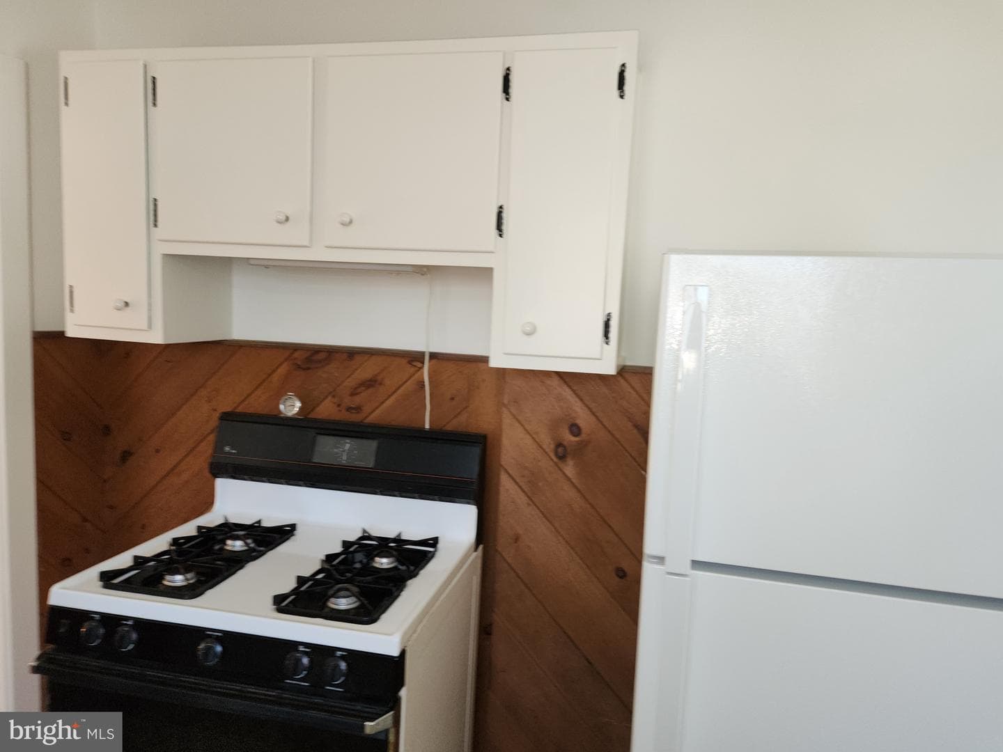 225 Wye Avenue photo 10