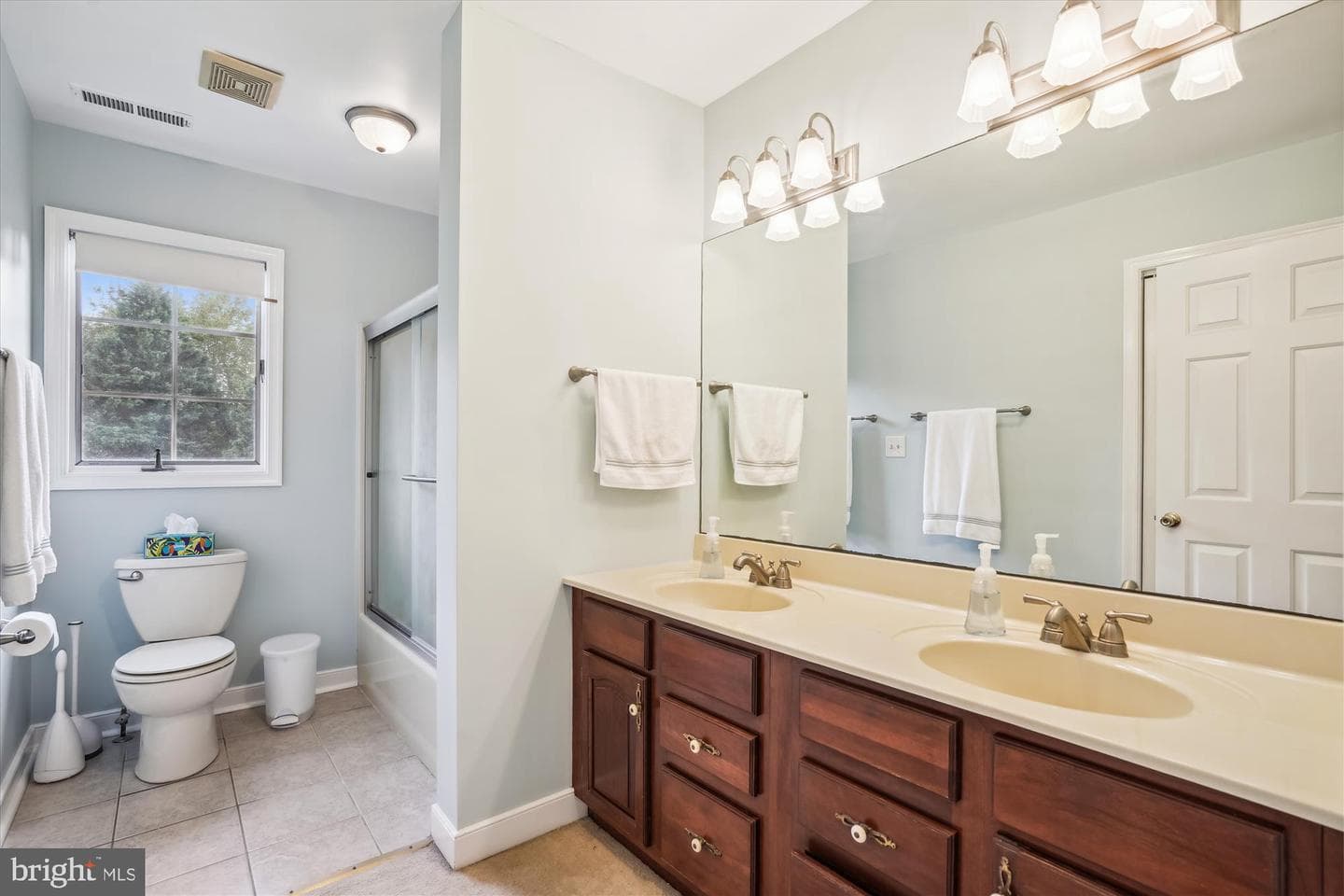 24749 Swan Road photo 27
