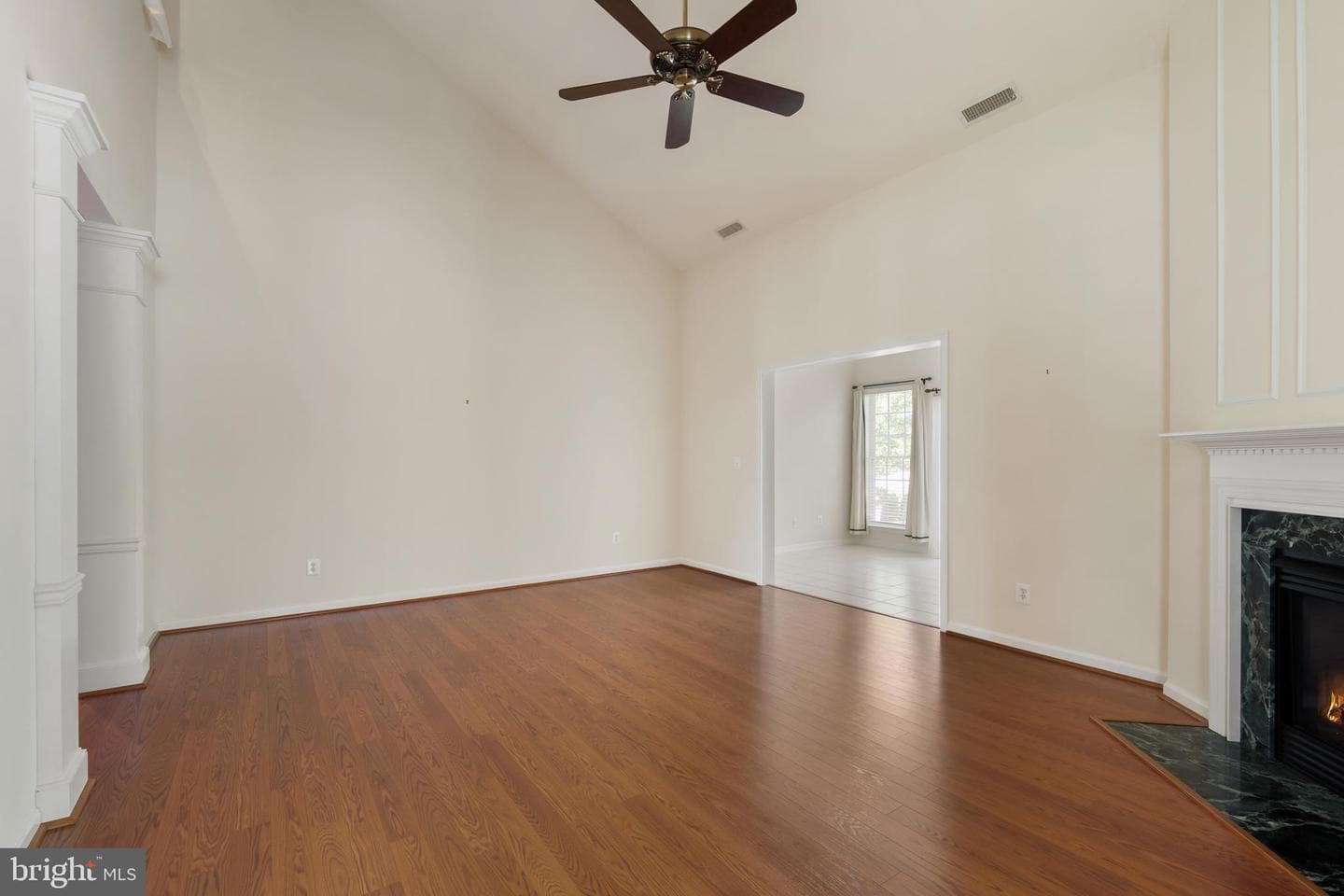 29728 Sullivan Drive photo 4