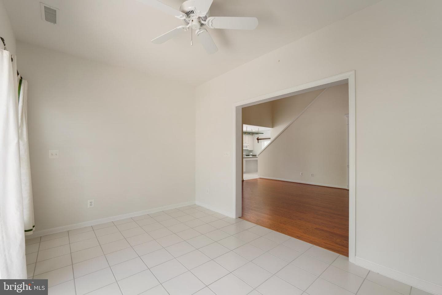 29728 Sullivan Drive photo 7