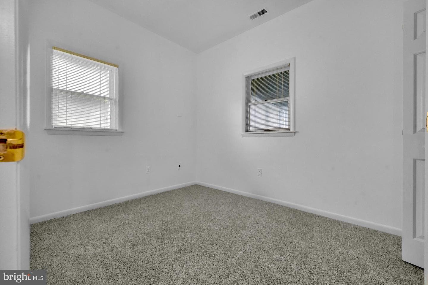13 Prospect Avenue photo 9
