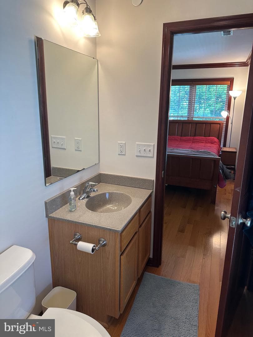 328 N Washington Street photo 42