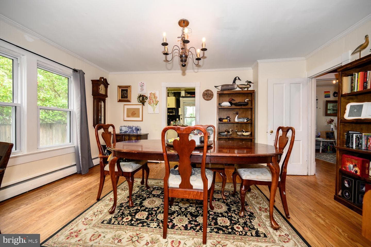 365 Glebe Road photo 9