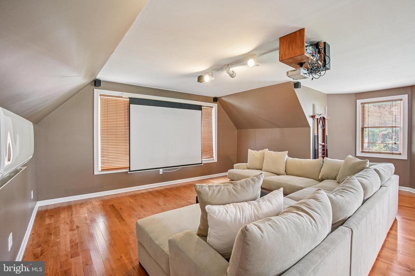 6670 Tilghman Island Road photo 55