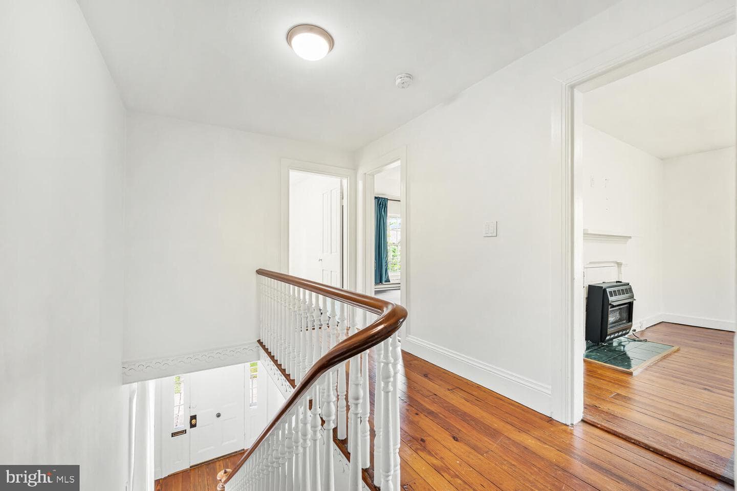 115 South Street photo 30
