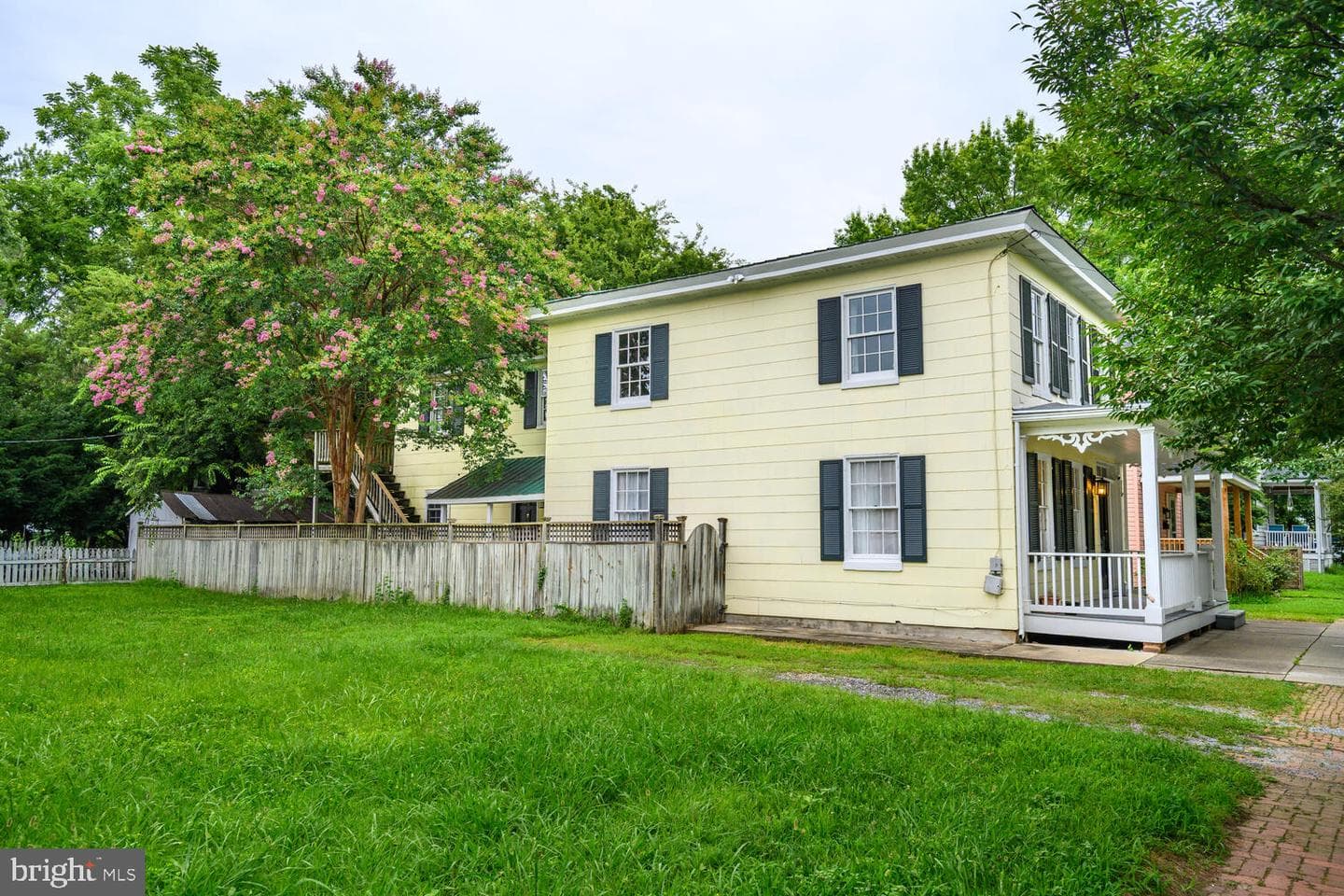 115 South Street photo 5