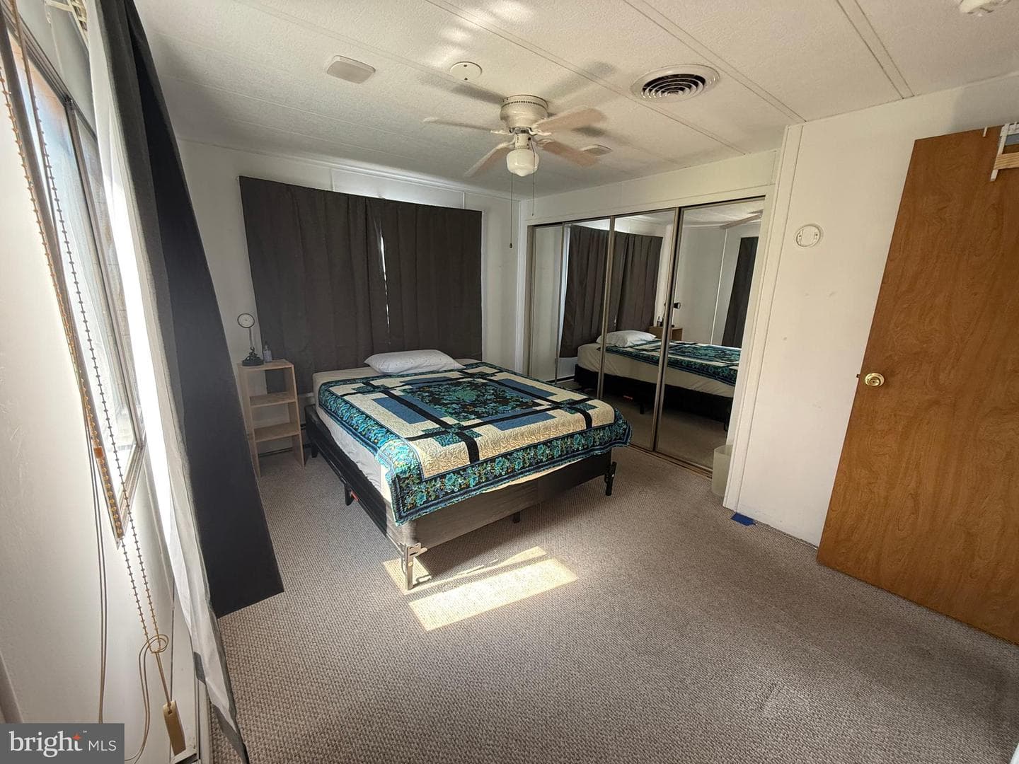 112 Park Lane photo 11